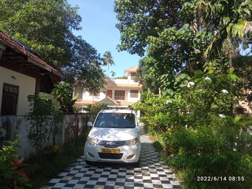 Devi Kripa Residency Apartamento Varkala Exterior foto